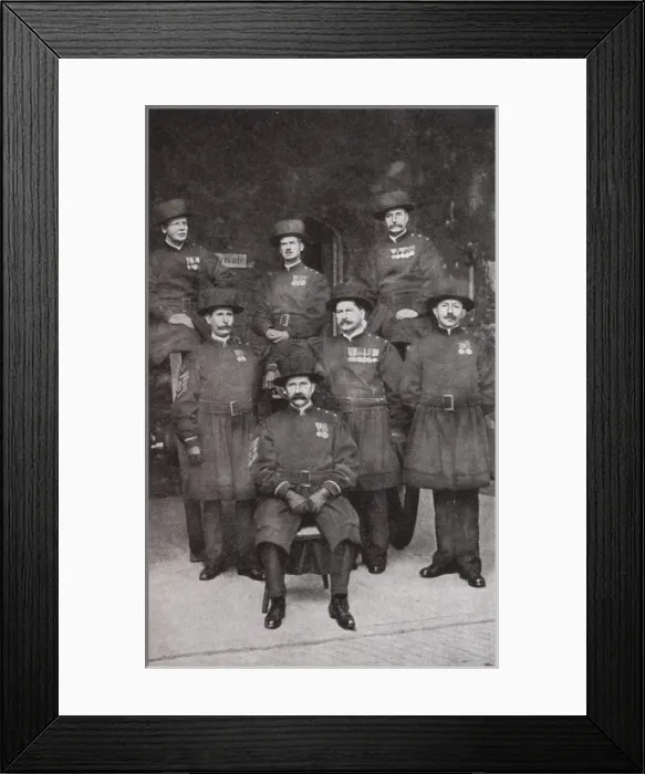 Framed Print : Yeoman Warders of the Tower - London Framed Print : Yeoman Warders of the Tower - London