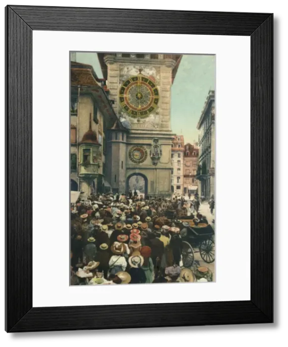 Framed Print : Switzerland - Watching Clock strike midday - Berne
