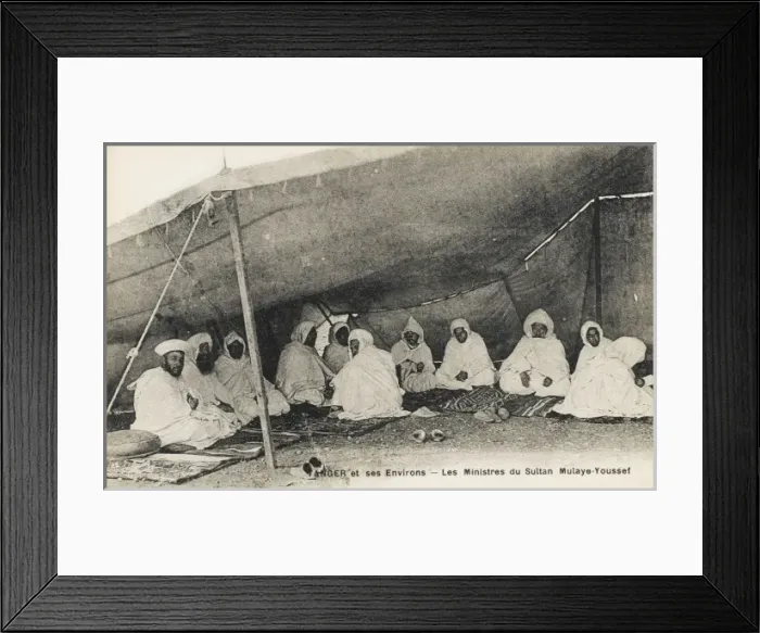 Framed Print : Ministers of Sultan Mulaye-Youssef - close to Tangiers Framed Print : Ministers of Sultan Mulaye-Youssef - close to Tangiers