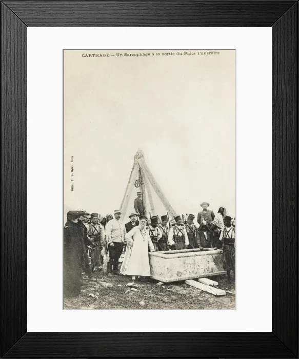 Framed Print : Tunisia - Carthage - Excavation of a Sarcophagus Framed Print : Tunisia - Carthage - Excavation of a Sarcophagus