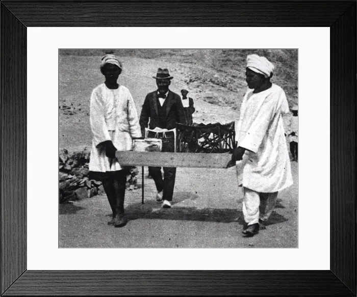 Framed Print : Excavation of the Tomb of Tutankhamun Framed Print : Excavation of the Tomb of Tutankhamun