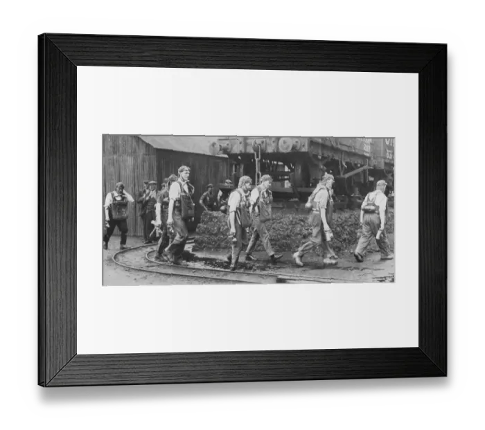 Framed Print : Members of the rescue parties at Gresford Colliery, Wales Framed Print : Members of the rescue parties at Gresford Colliery, Wales