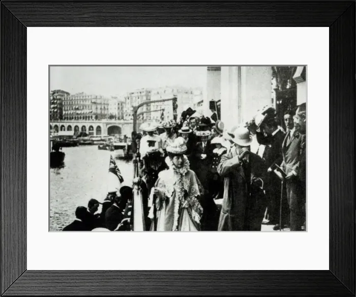 Framed Print : King Edward VII and Queen Alexandra at Algiers Framed Print : King Edward VII and Queen Alexandra at Algiers