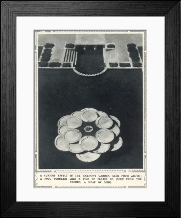 Framed Print : Fountain in the Viceroys Garden, New Delhi Framed Print : Fountain in the Viceroys Garden, New Delhi