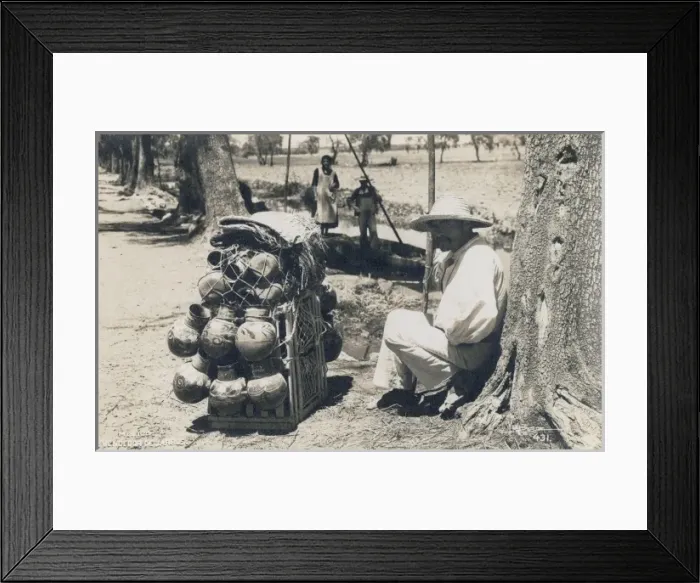 Framed Print : Mexico - Itinerant pot seller Framed Print : Mexico - Itinerant pot seller