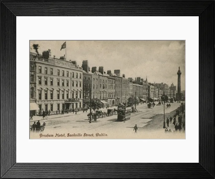Framed Print : Dublin - Sackville Street - Gresham Hotel Framed Print : Dublin - Sackville Street - Gresham Hotel