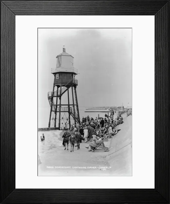 Framed Print : Lighthouse Corner at Dovercourt Framed Print : Lighthouse Corner at Dovercourt