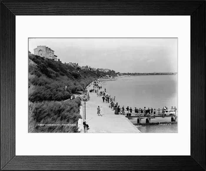 Framed Print : Dovercourt Promenade Framed Print : Dovercourt Promenade