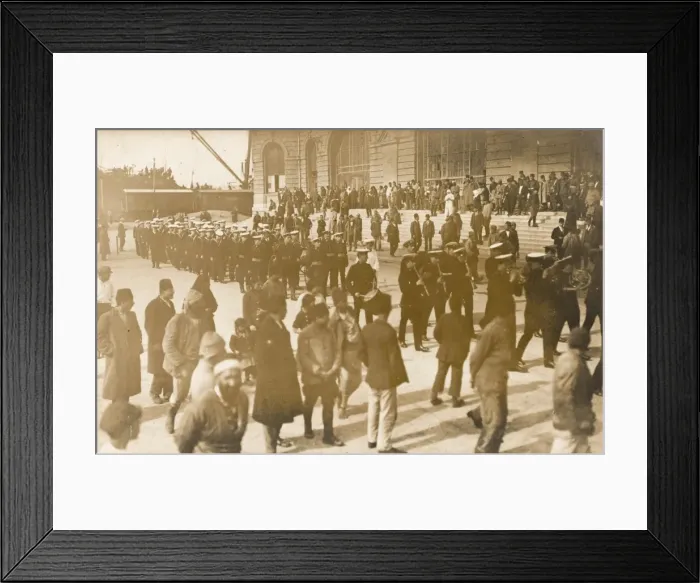 Framed Print : Izmir, Turkey - British Naval Funeral (3 / 3) Framed Print : Izmir, Turkey - British Naval Funeral (3 / 3)
