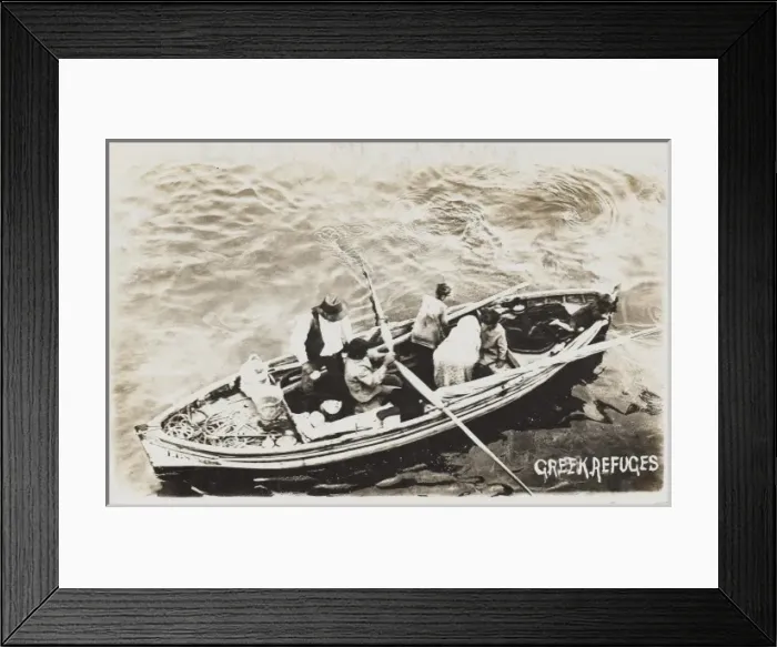 Framed Print : Izmir, Turkey - Greek Refugees Fleeing Framed Print : Izmir, Turkey - Greek Refugees Fleeing