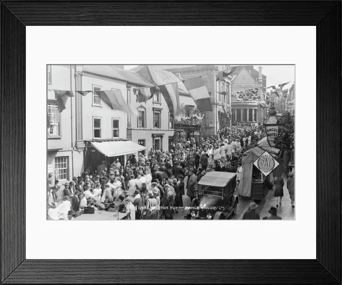 Framed Print : Helston Furry Dance Framed Print : Helston Furry Dance