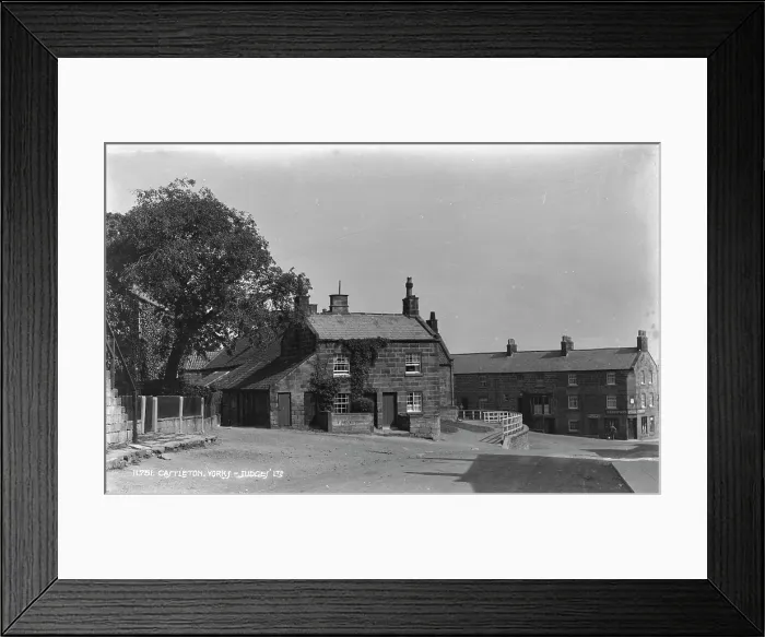 Framed Print : Historic Buildings in Castleton Framed Print : Historic Buildings in Castleton