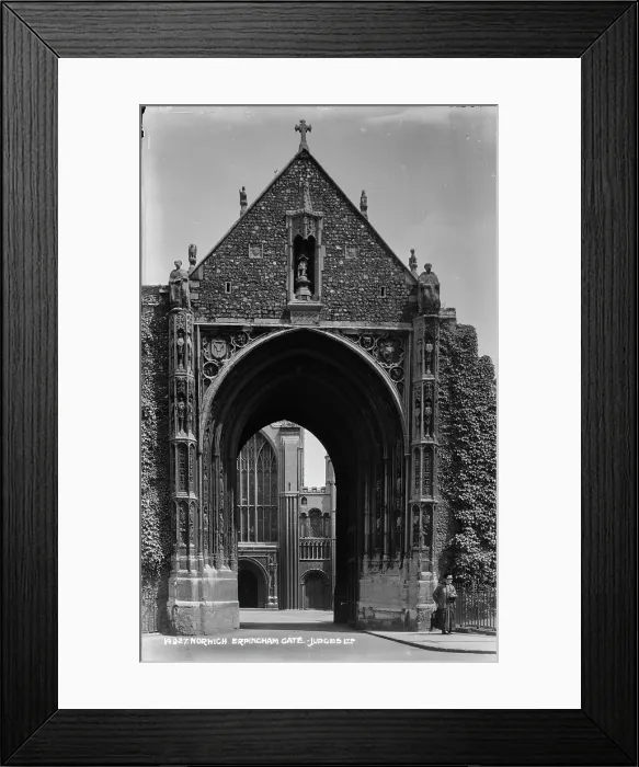 Framed Print : Erpingham Gate, Norwich Framed Print : Erpingham Gate, Norwich