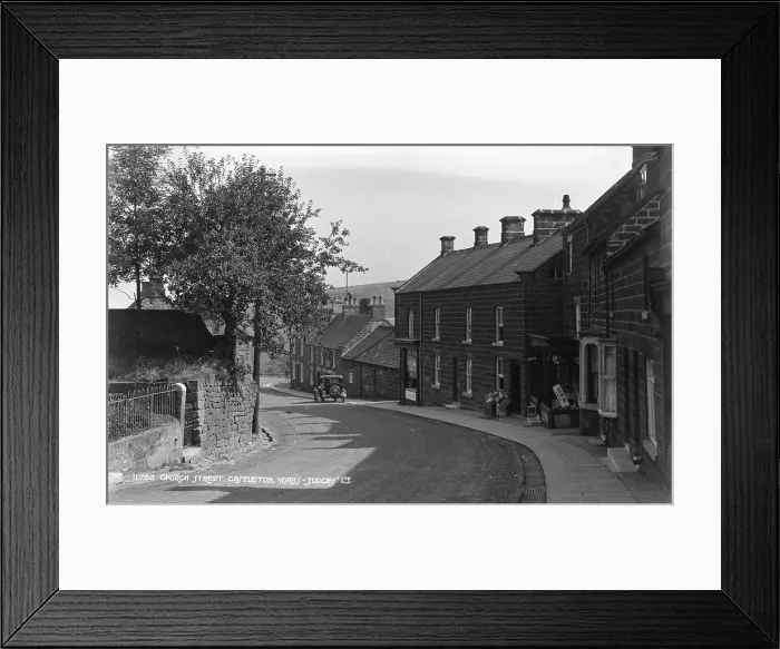 Framed Print : Church Street, Castleton Framed Print : Church Street, Castleton