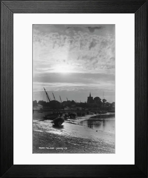Framed Print : Tranquil Evening at Maldon Framed Print : Tranquil Evening at Maldon