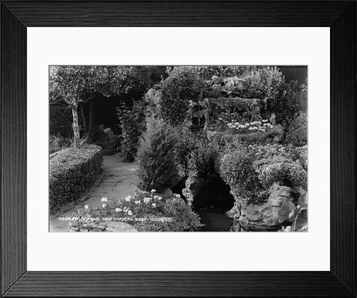 Framed Print : Tranquil Garden Scene Framed Print : Tranquil Garden Scene