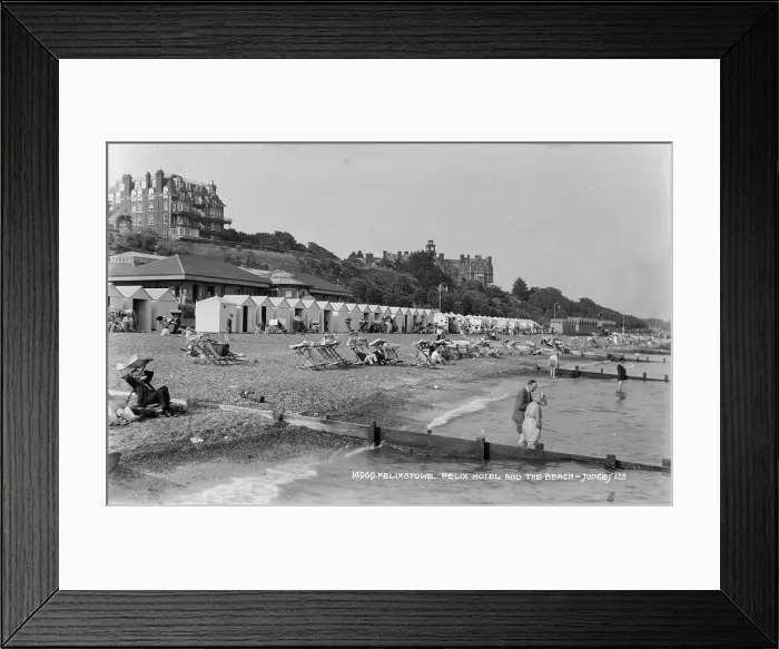 Framed Print : Felixstowe Beach and Hotel Framed Print : Felixstowe Beach and Hotel