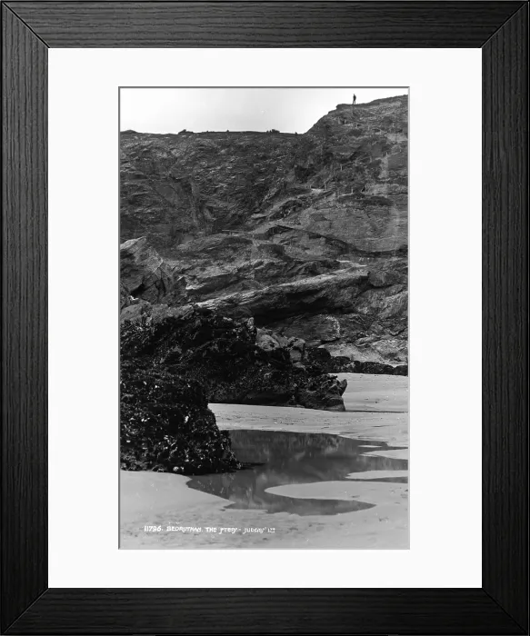 Framed Print : Bedruthan Steps Framed Print : Bedruthan Steps
