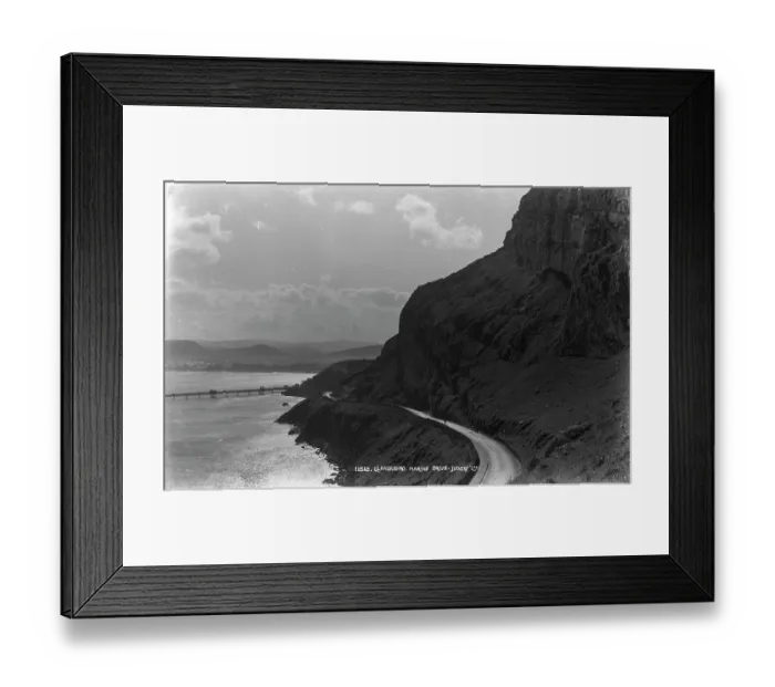 Framed Print : Scenic View of Marine Drive, Llandudno Framed Print : Scenic View of Marine Drive, Llandudno