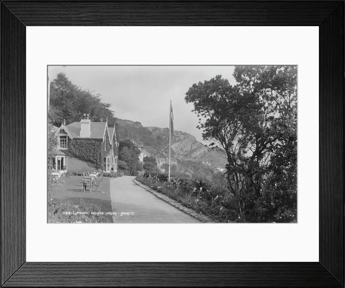 Framed Print : Haulfryn Garden in Llandudno Framed Print : Haulfryn Garden in Llandudno