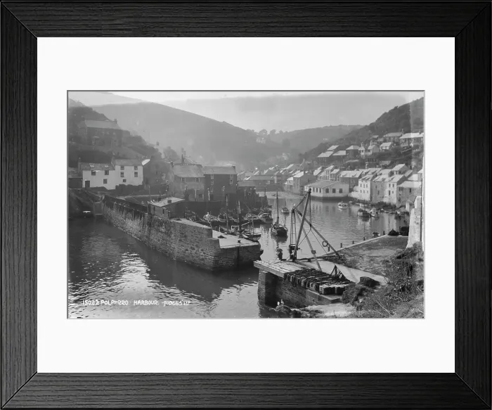 Framed Print : Polperro Harbour Framed Print : Polperro Harbour