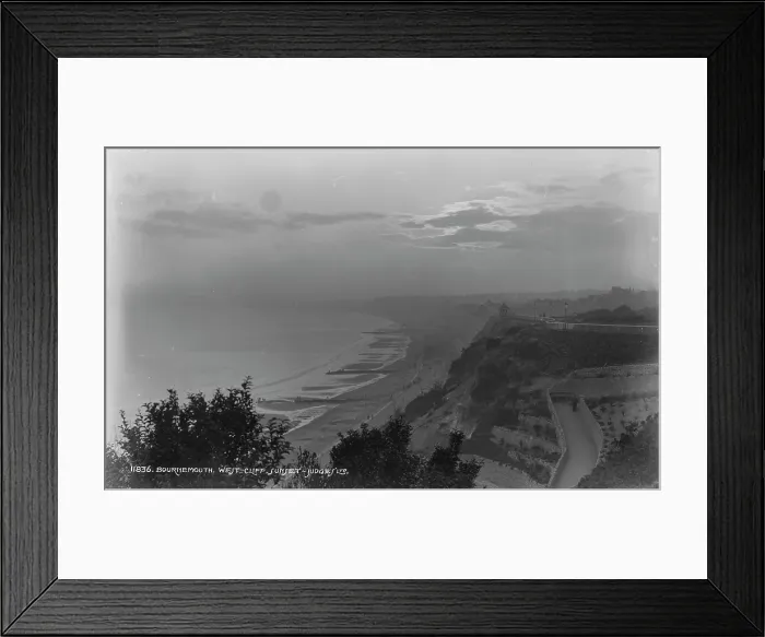 Framed Print : Sunset at West Cliff, Bournemouth Framed Print : Sunset at West Cliff, Bournemouth