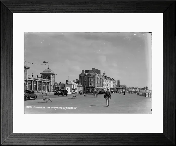 Framed Print : Penzance Promenade Framed Print : Penzance Promenade