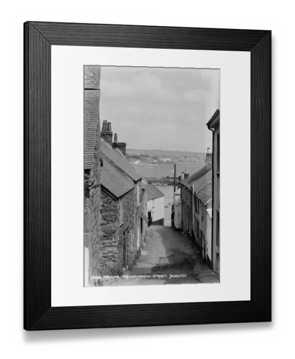 Framed Print : Trewarveneth Street, Newlyn Framed Print : Trewarveneth Street, Newlyn