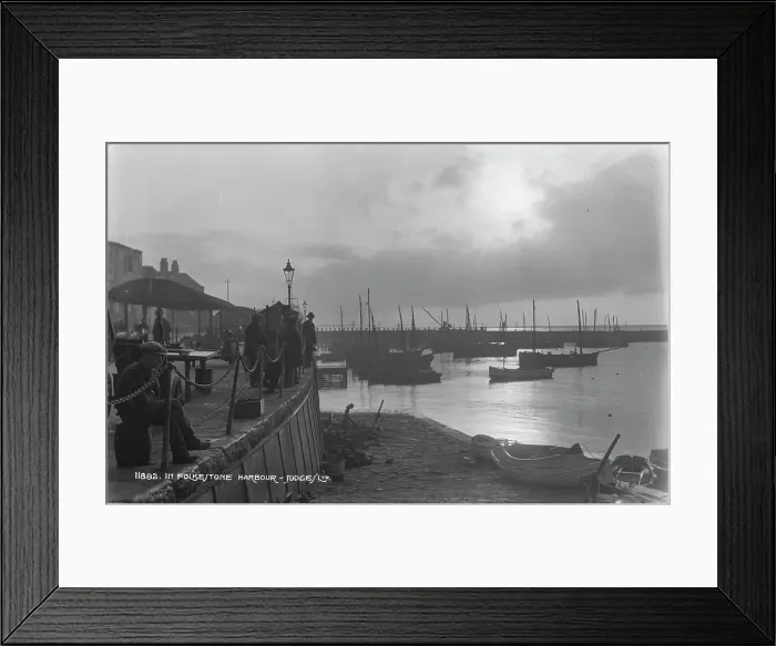 Framed Print : Folkestone Harbour Framed Print : Folkestone Harbour
