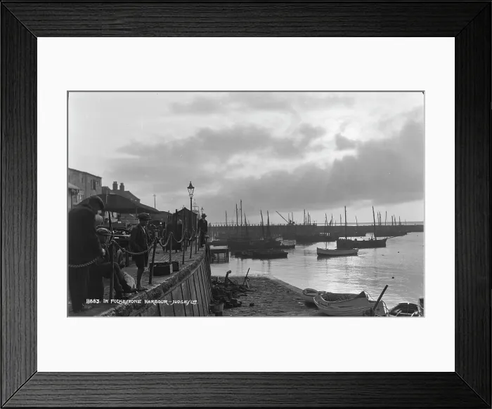 Framed Print : Folkestone Harbour Framed Print : Folkestone Harbour