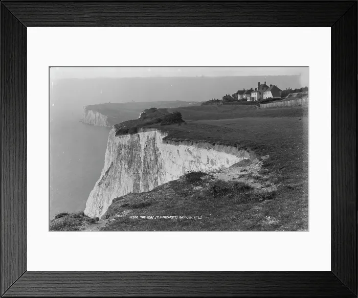 Framed Print : The Cliffs at St. Margaret's Bay Framed Print : The Cliffs at St. Margaret's Bay