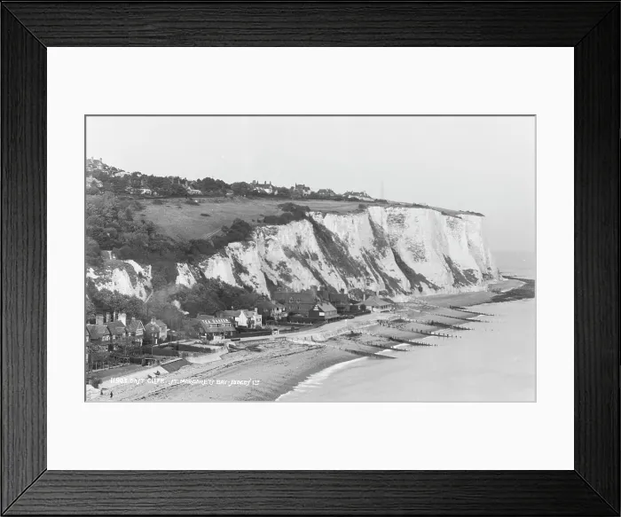 Framed Print : East Cliff at St. Margaret's Bay Framed Print : East Cliff at St. Margaret's Bay