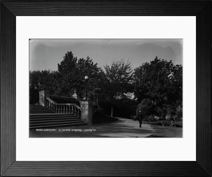 Framed Print : In Candie Gardens Framed Print : In Candie Gardens