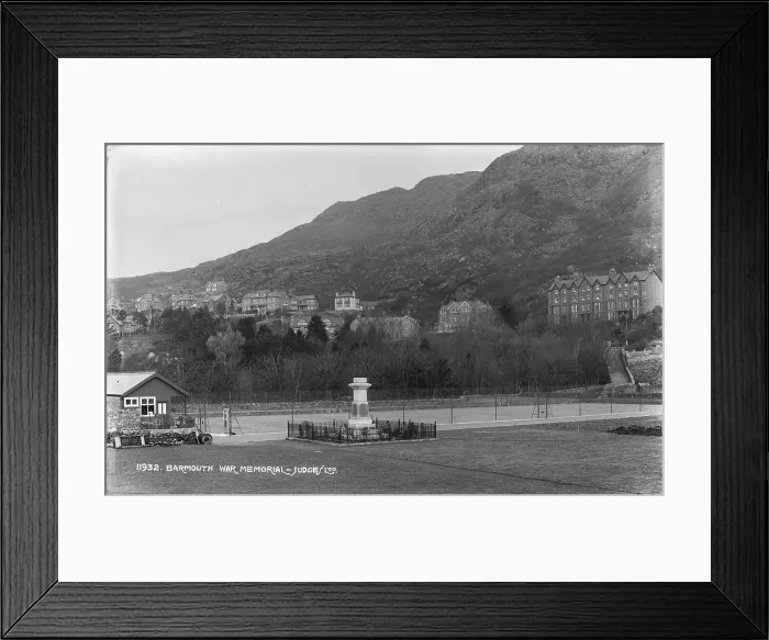 Framed Print : Barmouth War Memorial Framed Print : Barmouth War Memorial
