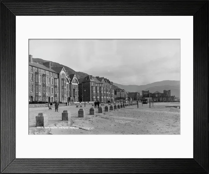 Framed Print : Barmouth Marine Parade Framed Print : Barmouth Marine Parade