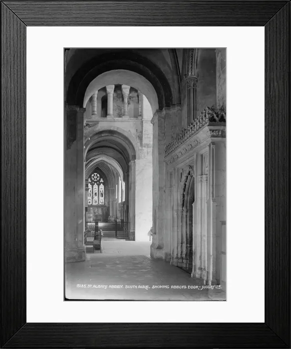 Framed Print : Interior View of St. Albans Abbey Framed Print : Interior View of St. Albans Abbey