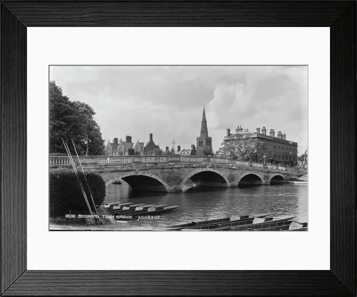 Framed Print : Bedford Town Bridge Framed Print : Bedford Town Bridge