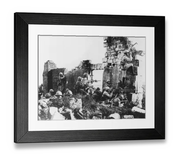 Framed Print : French machine-gunners 1916 Framed Print : French machine-gunners 1916