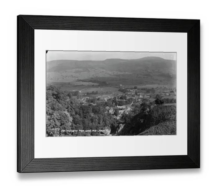 Framed Print : View of Castleton from Cave Dale Framed Print : View of Castleton from Cave Dale