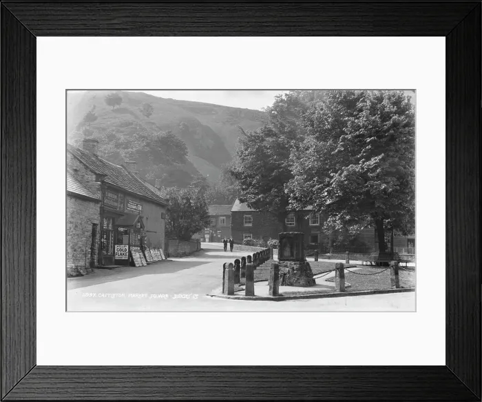 Framed Print : Market Square in Castleton Framed Print : Market Square in Castleton