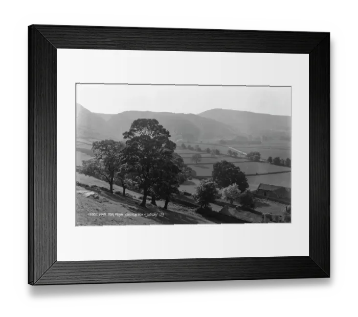 Framed Print : Mam Tor from Castleton Framed Print : Mam Tor from Castleton
