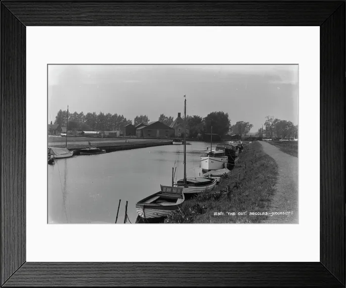 Framed Print : The Cut, Beccles Framed Print : The Cut, Beccles