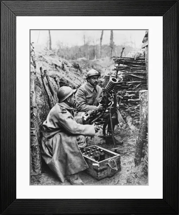 Framed Print : French soldiers in a trench 1916 Framed Print : French soldiers in a trench 1916