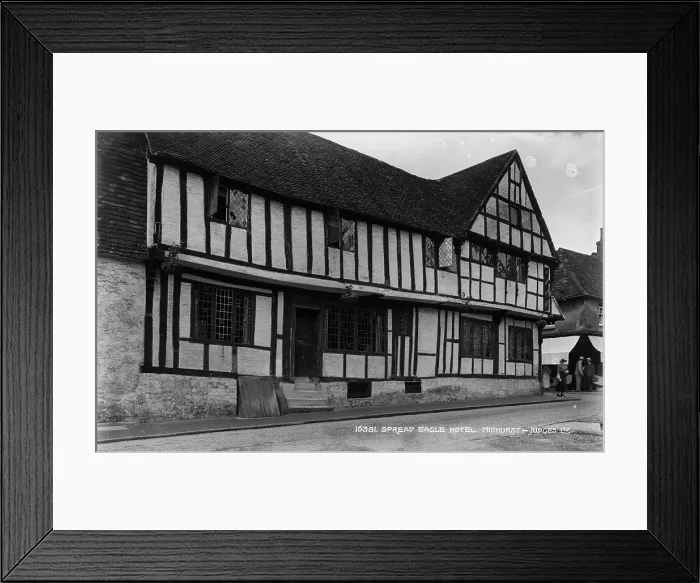 Framed Print : Spread Eagle Hotel, Midhurst Framed Print : Spread Eagle Hotel, Midhurst