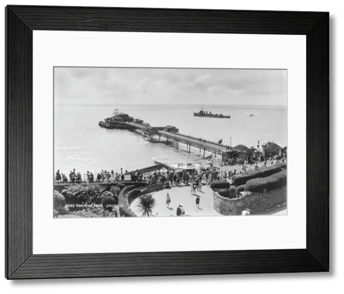 Framed Print : Ventnor Pier Framed Print : Ventnor Pier