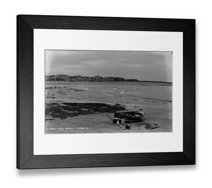 Framed Print : A Day at North Berwick Beach Framed Print : A Day at North Berwick Beach
