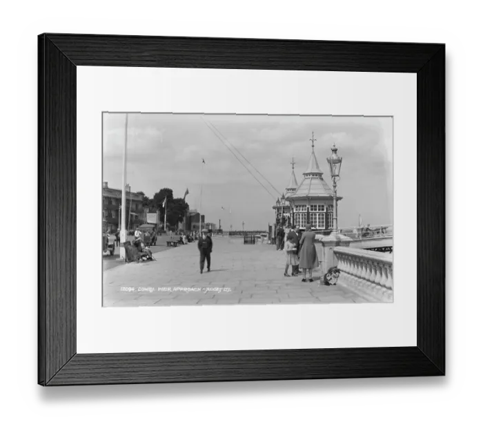 Framed Print : Cowes Pier Approach Framed Print : Cowes Pier Approach