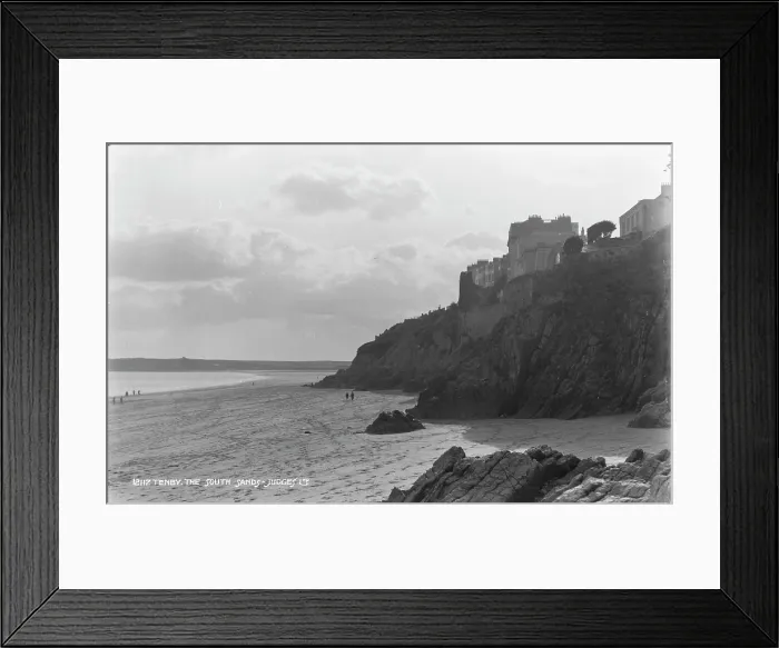 Framed Print : Tenby: The South Sands Framed Print : Tenby: The South Sands