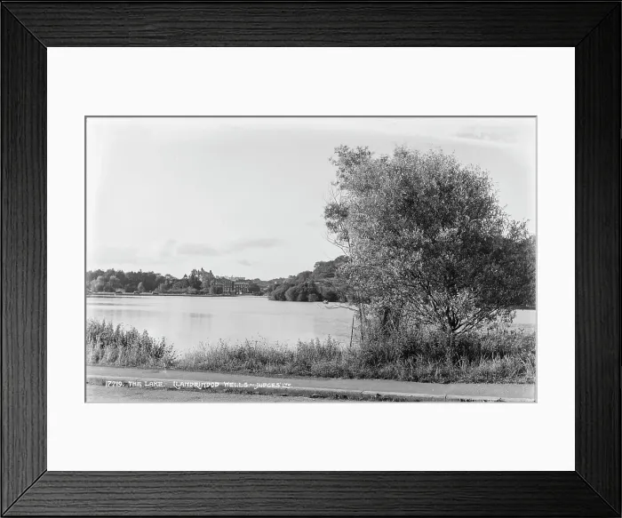 Framed Print : The Lake at Llandrindod Wells Framed Print : The Lake at Llandrindod Wells