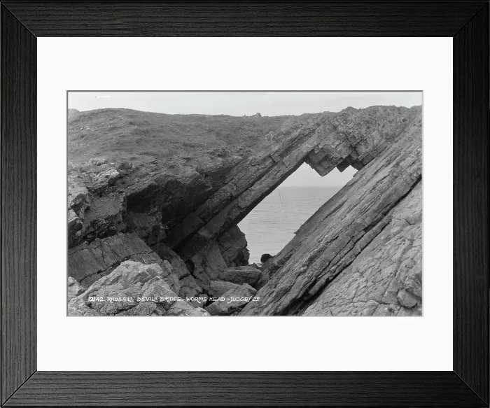 Framed Print : Devils Bridge at Worms Head Framed Print : Devils Bridge at Worms Head